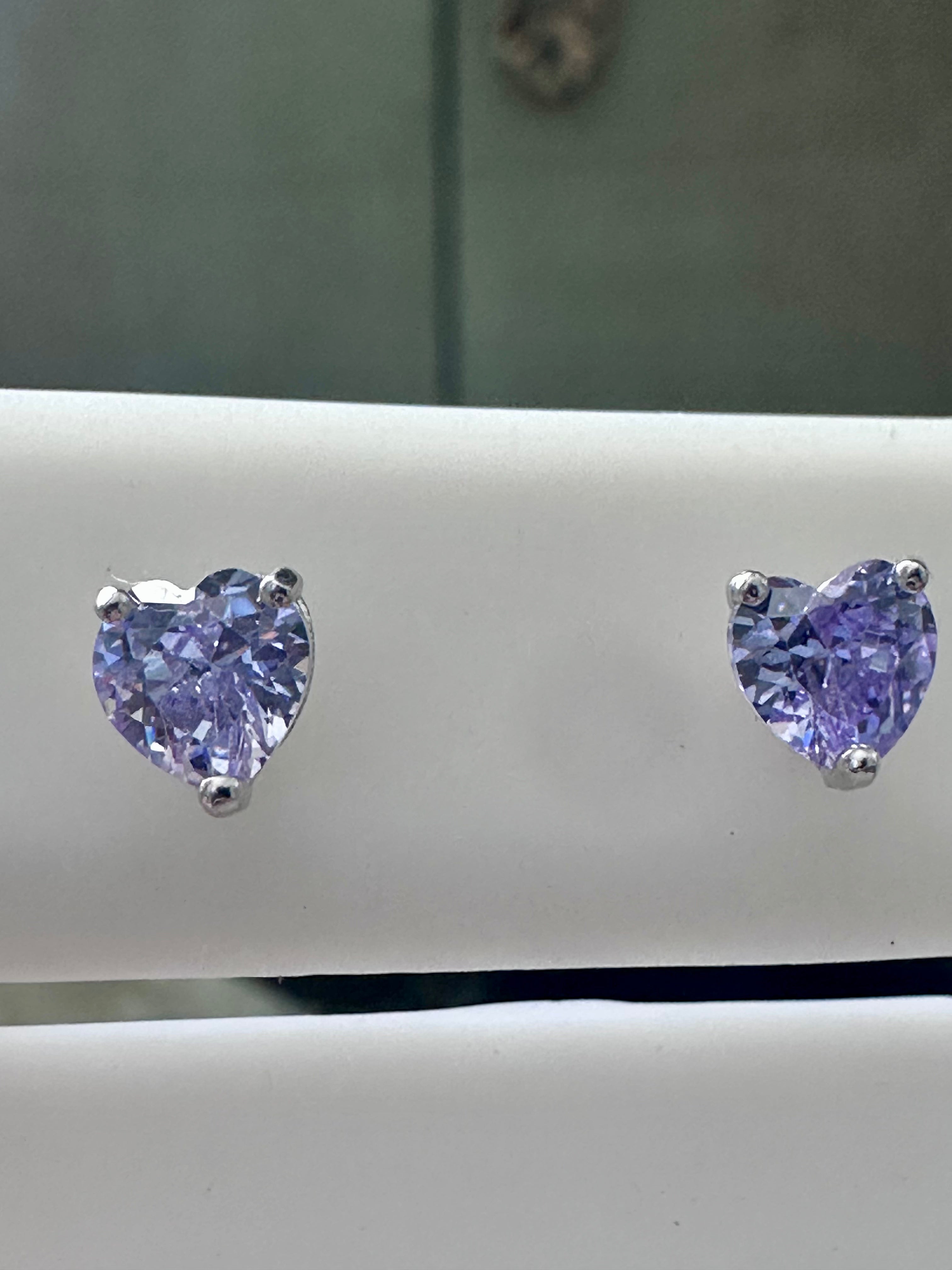 Heart-Cut Tanzanite Gemstone Stud Earrings in 925 Sterling Silver