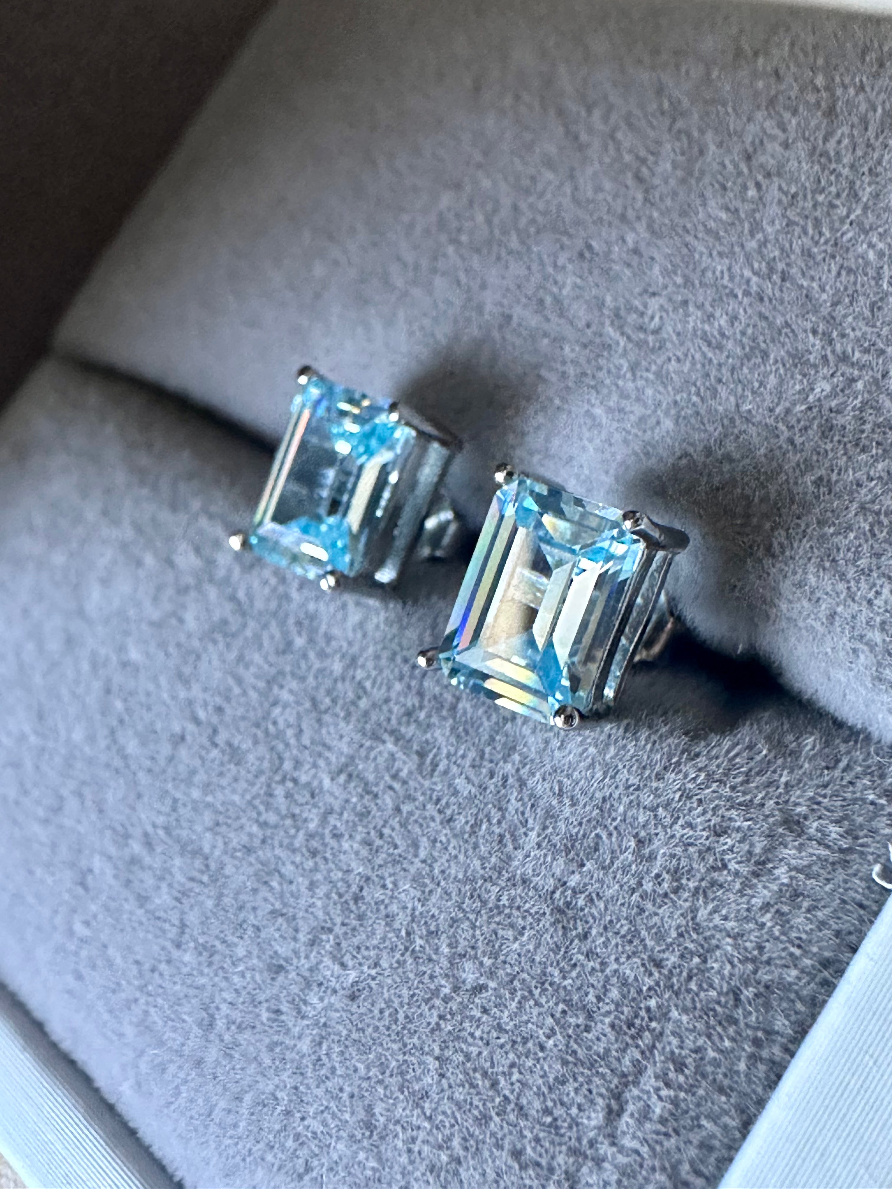 Ocean Whisper Aquamarine Stud Earrings