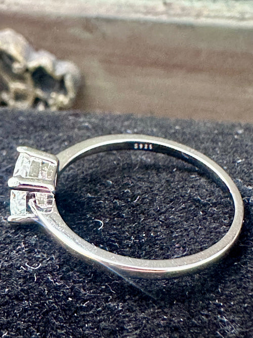 1.0ct Genuine Moissanite Diamond Ring w/ Solid 925 Silver Setting Size 8