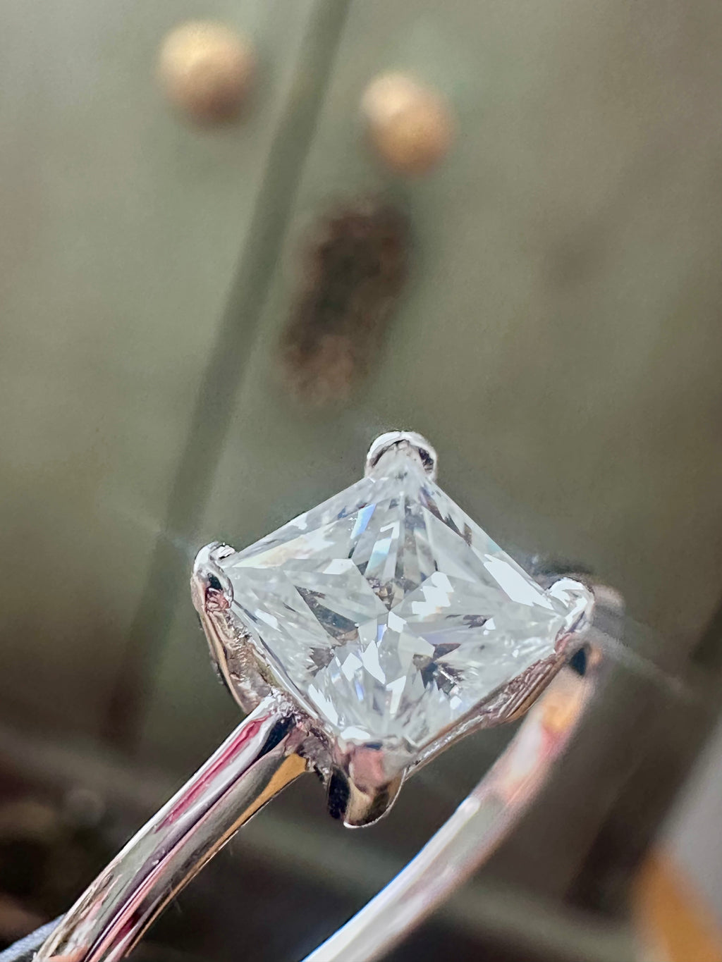 1.0ct Genuine Moissanite Diamond Ring w/ Solid 925 Silver Setting Size 8