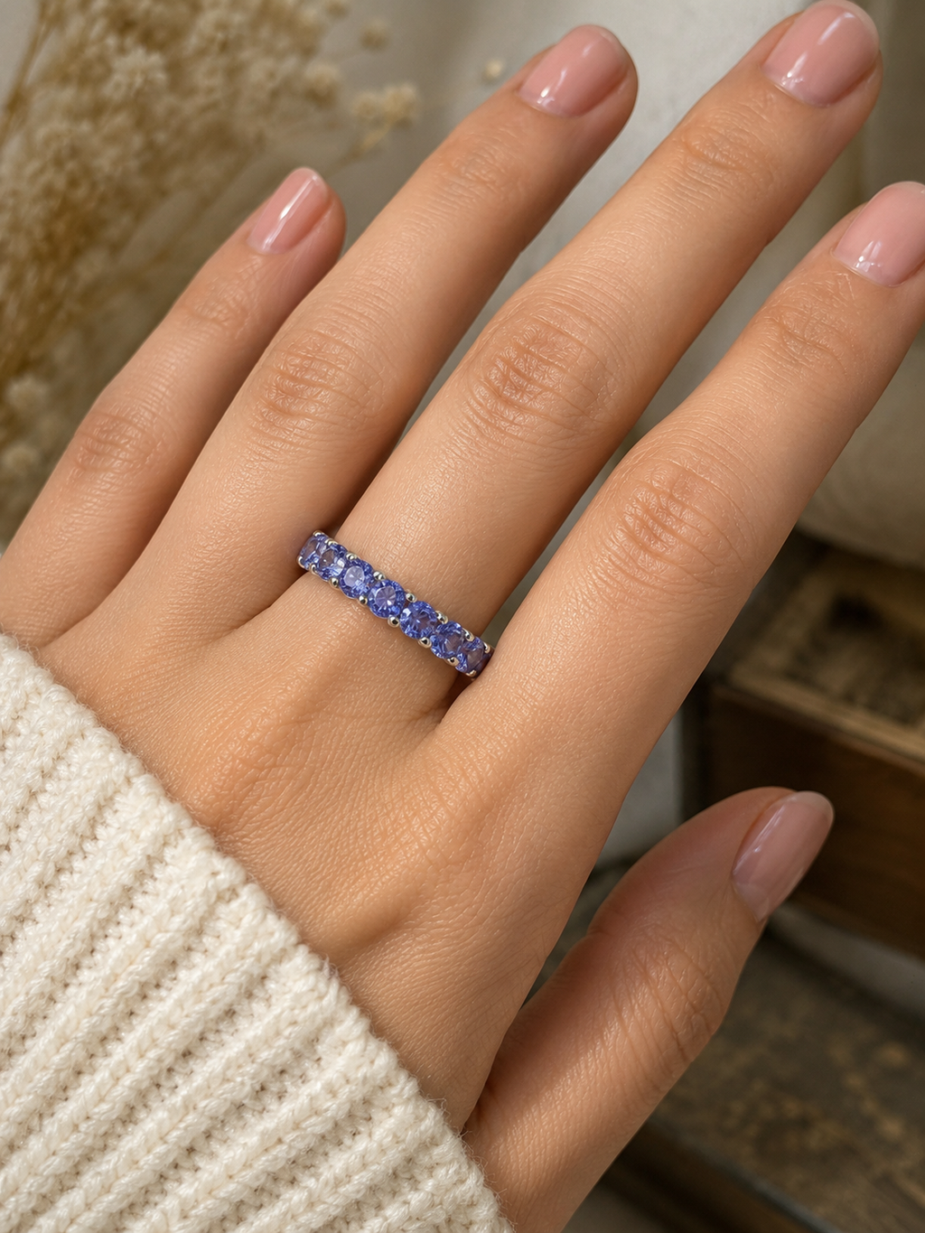 Tanzanite in Solid Sterling Silver S925 Eternity Band Ring Size 8